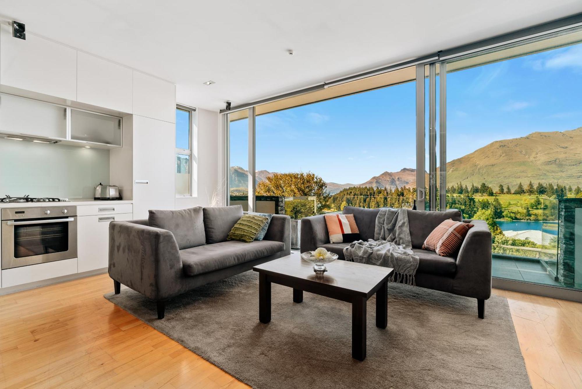 Modern Executive Living In Pounamu ควีนส์ทาวน์ ภายนอก รูปภาพ